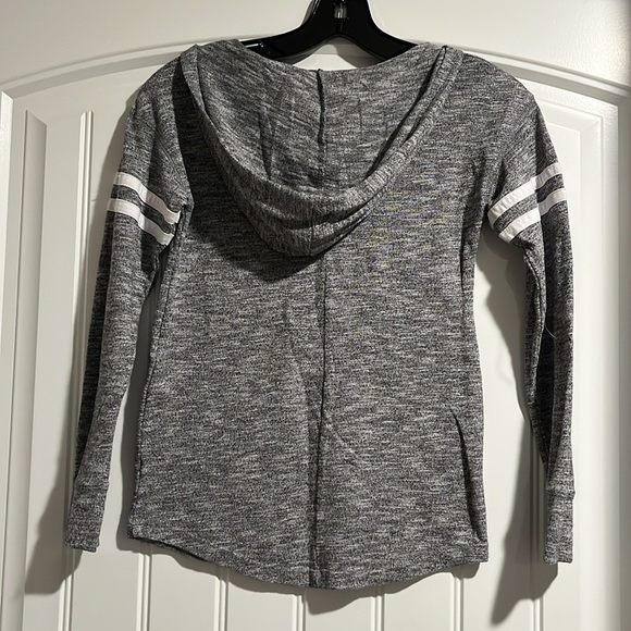 Justice pullover with rainbow letters - super soft - great condition girls sz 8 - Picture 3 of 4